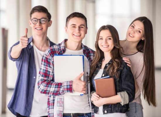 Esta primavera, invierte en tu futuro con un título oficial de Cambridge English 🌿